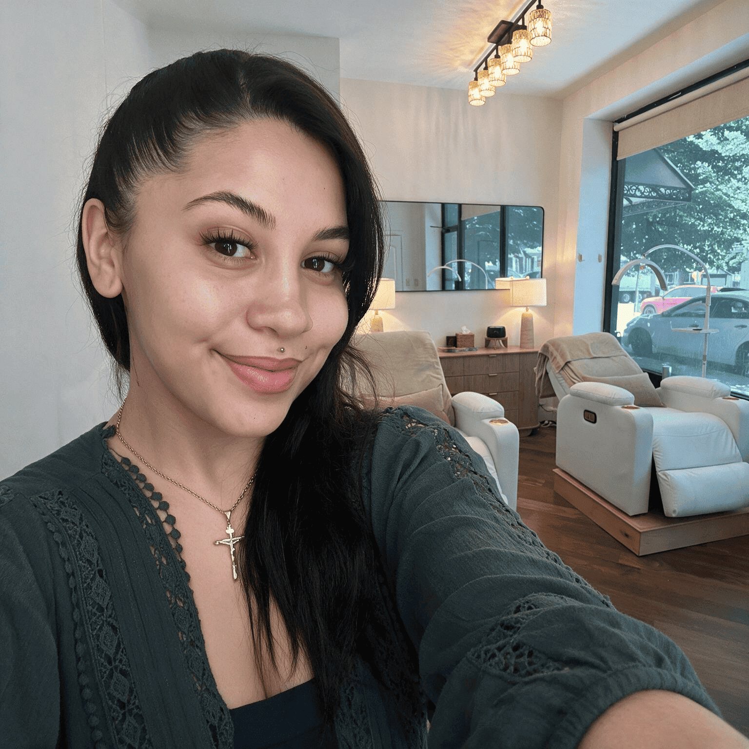 Monique Parrilla, brow and lash specialist